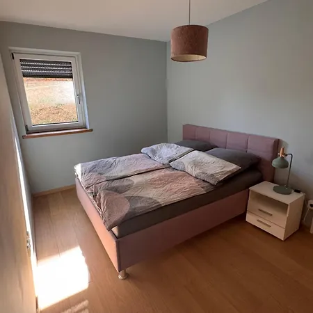 Westheim Apartment *